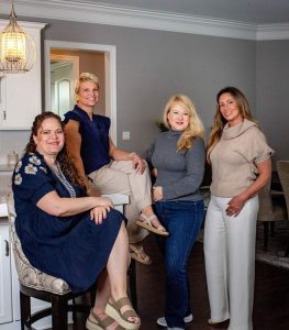 Team photo of professional organizers in St. Louis, West County